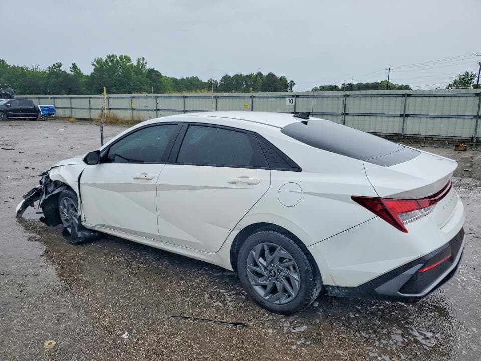2024 HYUNDAI ELANTRA SEL SEL 2