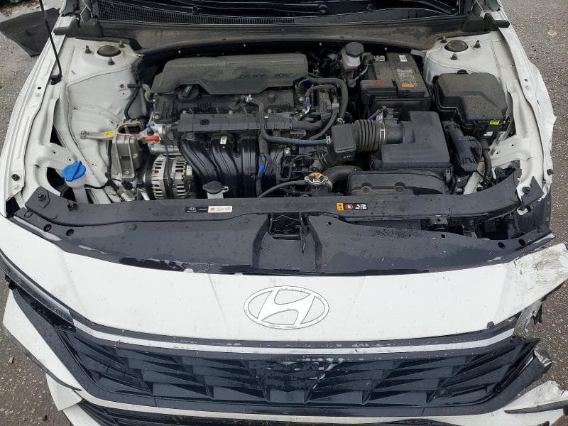 2024 HYUNDAI ELANTRA SEL SEL 11