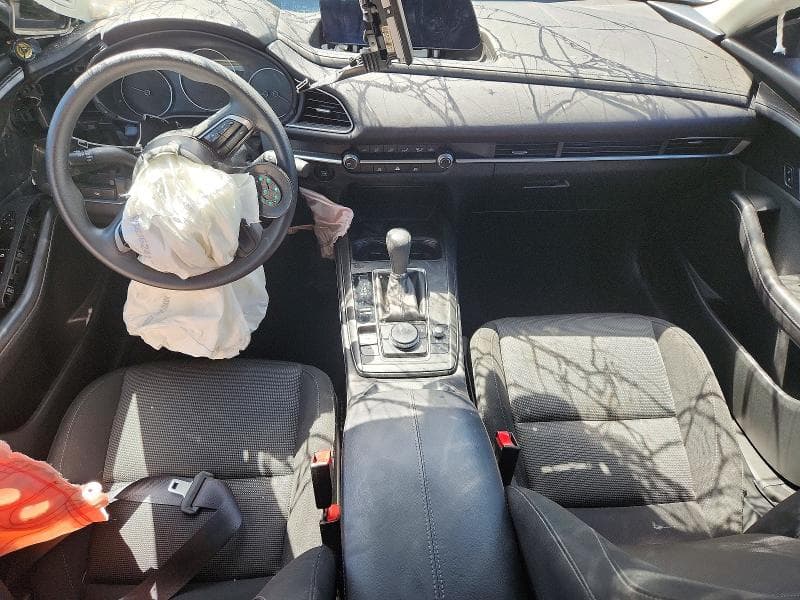 2025 MAZDA CX-30 8