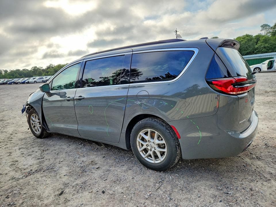 2022 CHRYSLER PACIFICA TOURING L 2