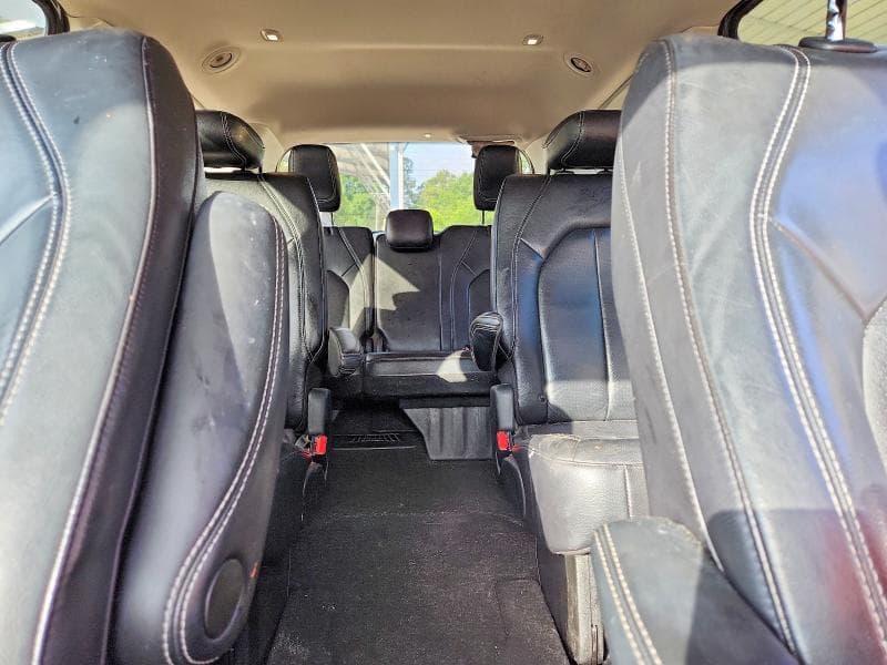 2022 CHRYSLER PACIFICA TOURING L 10