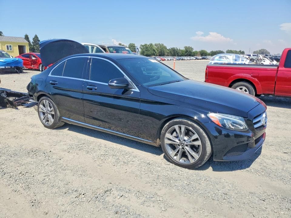 2018 MERCEDES-BENZ C 300 4