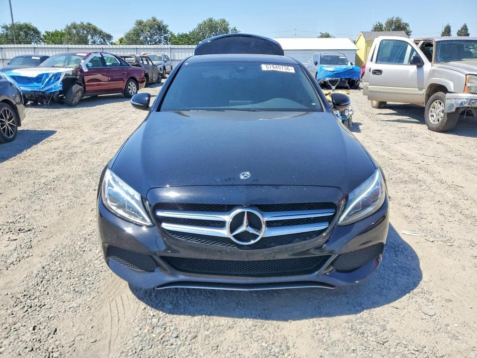 2018 MERCEDES-BENZ C 300 5