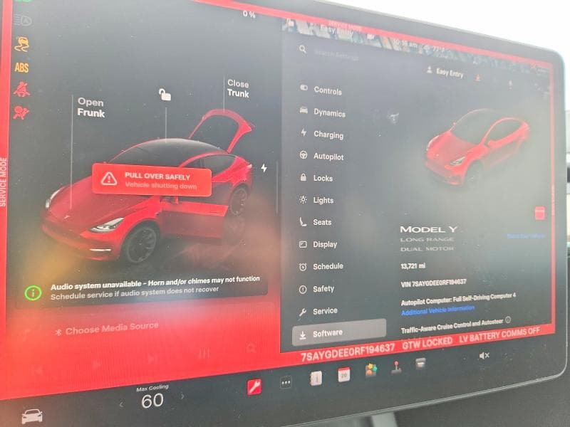 2024 TESLA MODEL Y 9