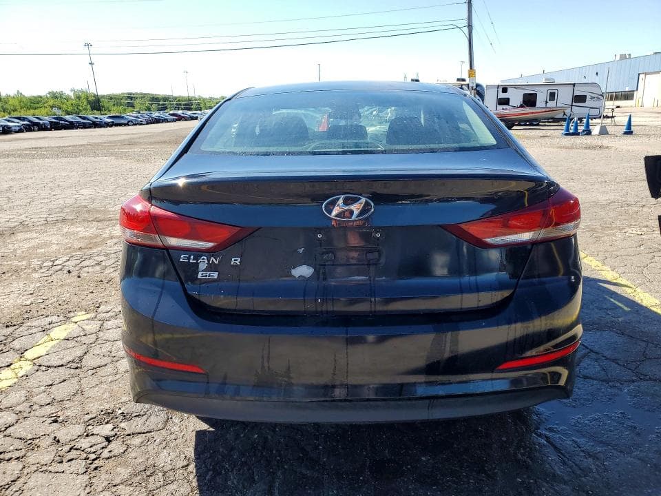 2018 HYUNDAI ELANTRA SE SE 6