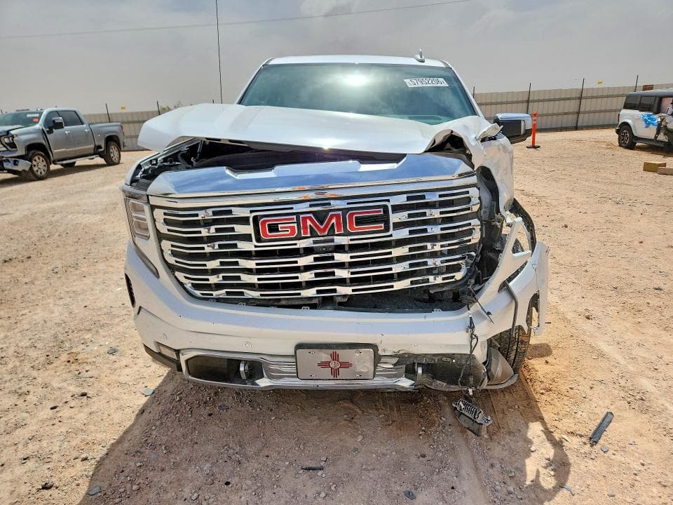 2025 GMC SIERRA K1500 DENALI 5
