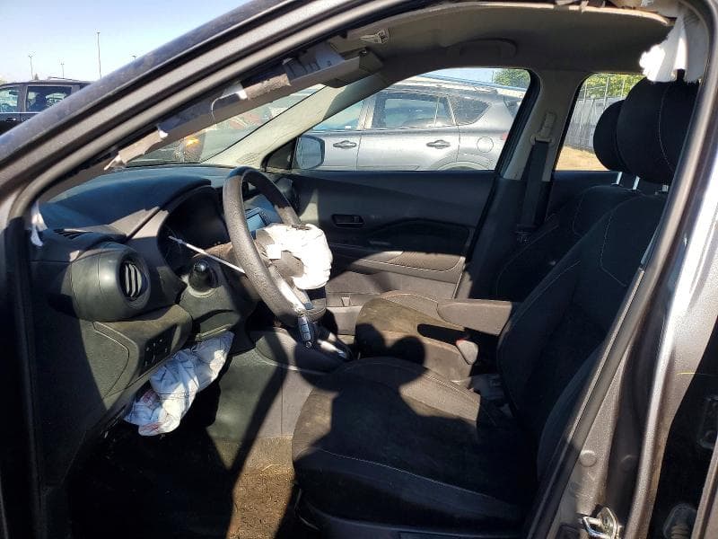 2021 NISSAN KICKS S 7