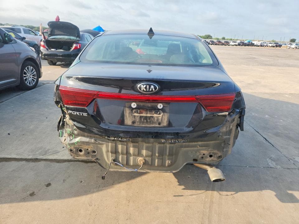 2021 KIA FORTE LXS 6