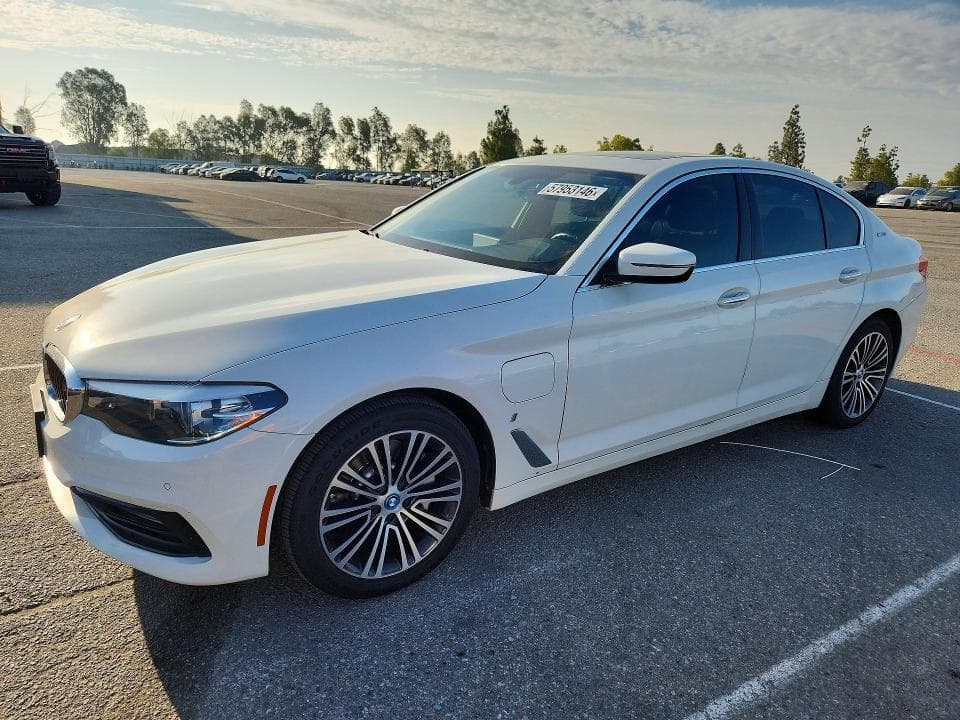2018 BMW 530E
