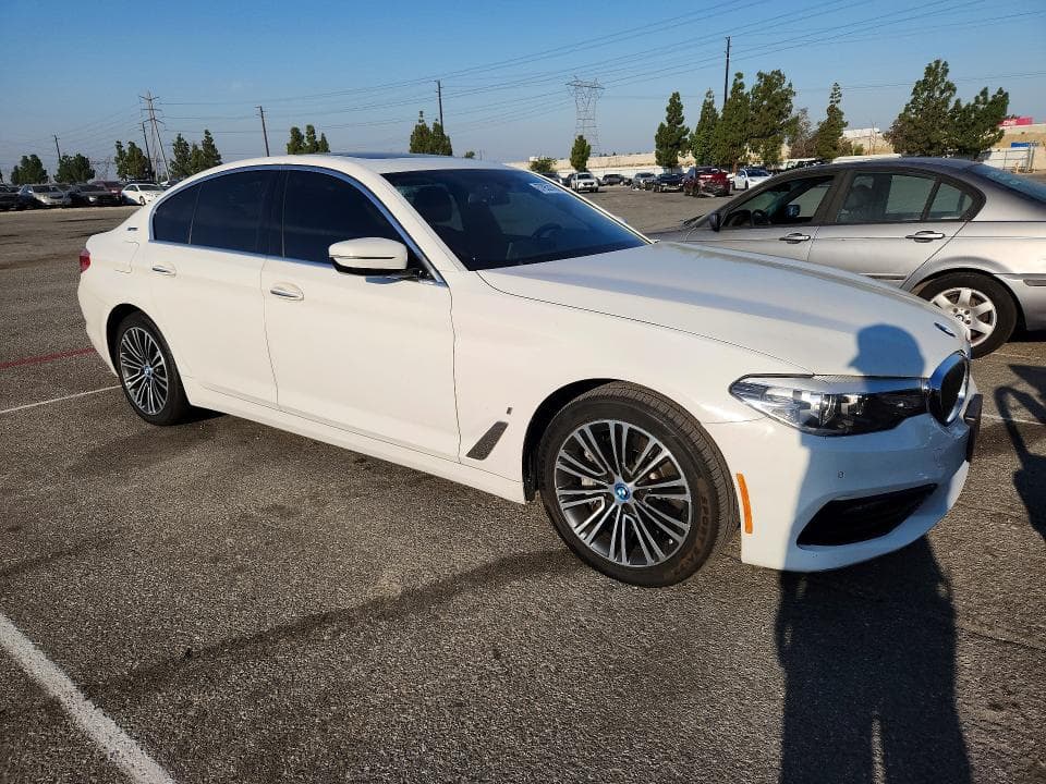 2018 BMW 530E 4
