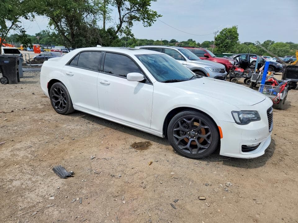 2020 CHRYSLER 300 S 4