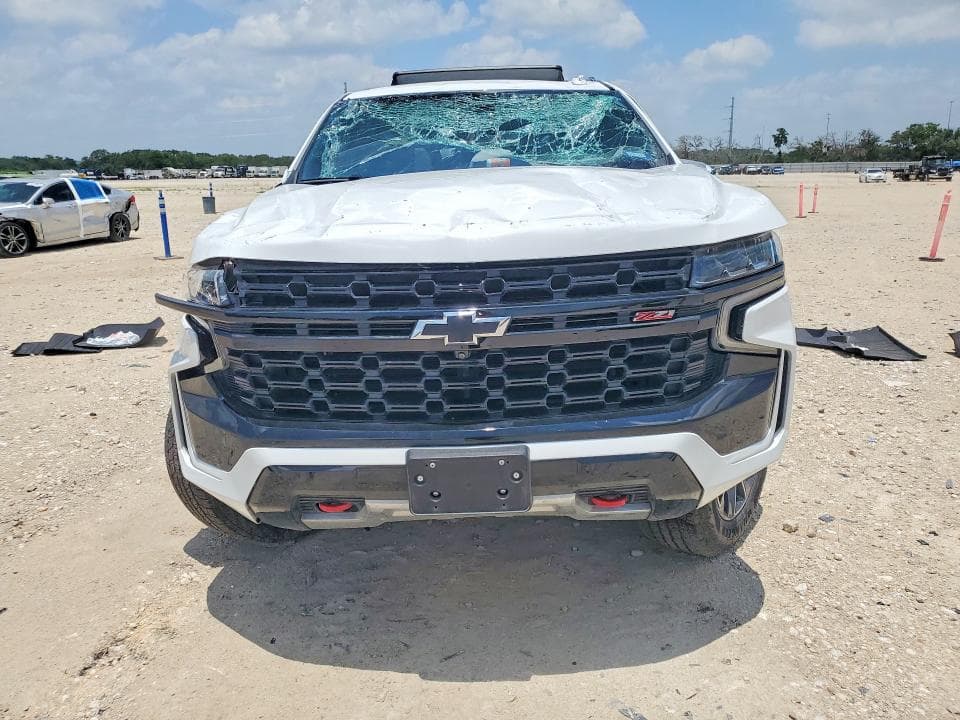 2024 CHEVROLET TAHOE K1500 Z71 5