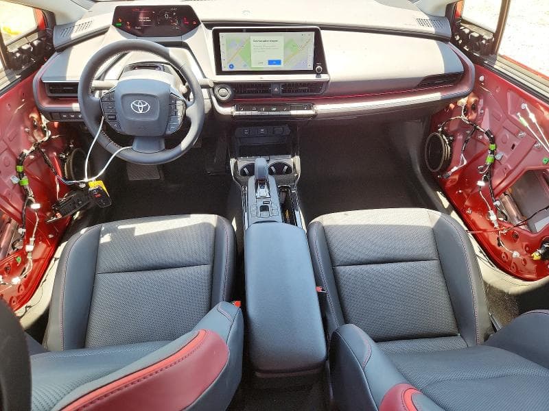 2026 TOYOTA PRIUS PLUG-IN HYBRID XSE 8