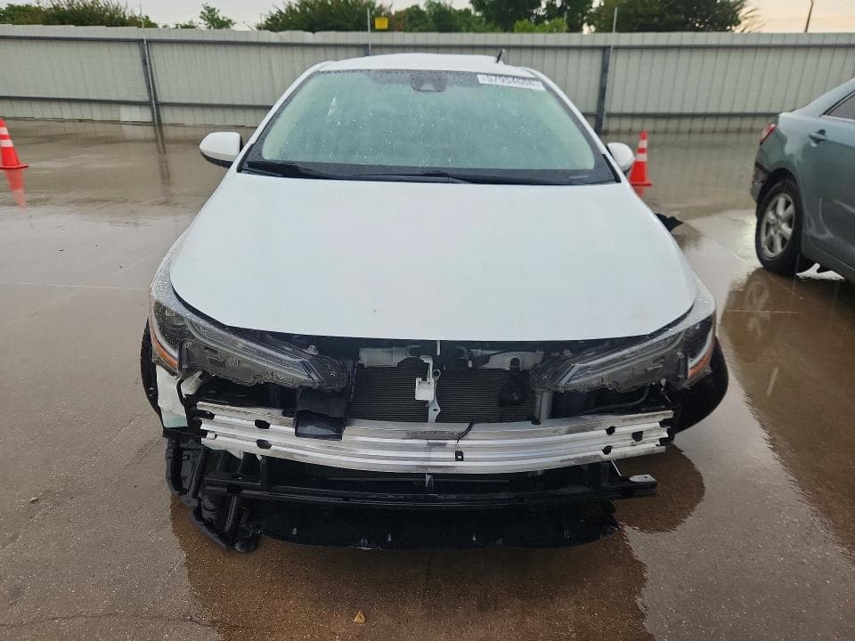 2020 TOYOTA COROLLA LE 5