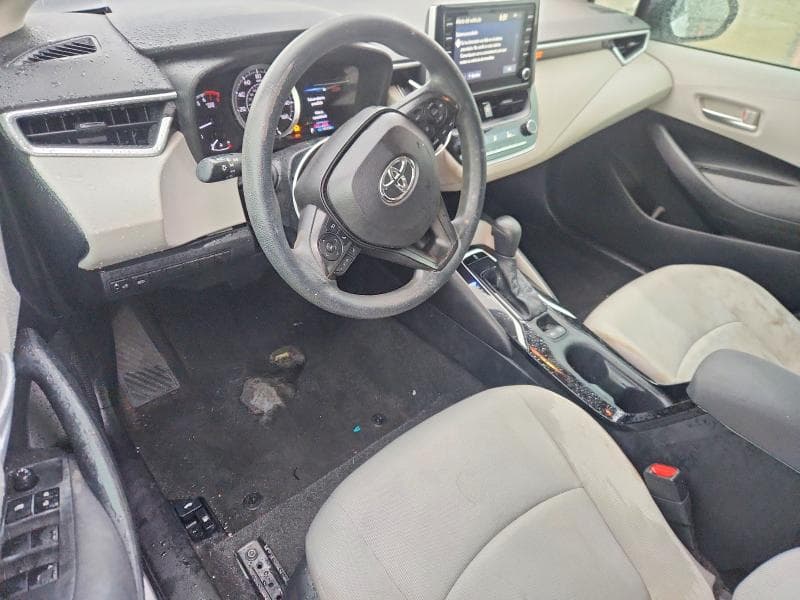 2020 TOYOTA COROLLA LE 8
