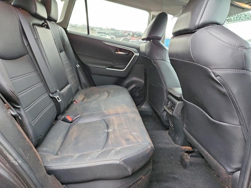 2021 TOYOTA RAV4 HYBRID XLE PREMIUM 11