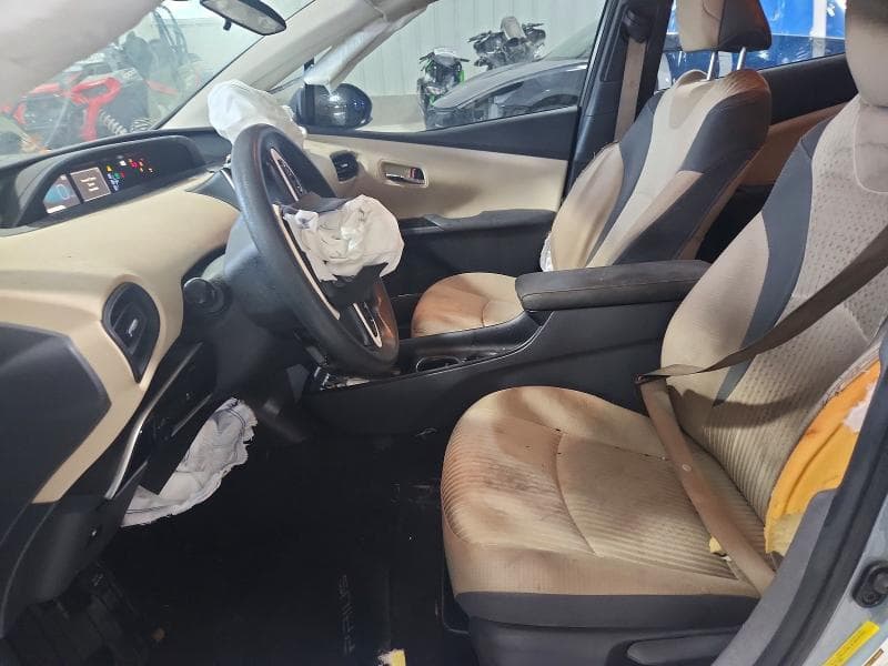 2017 TOYOTA PRIUS TWO 7