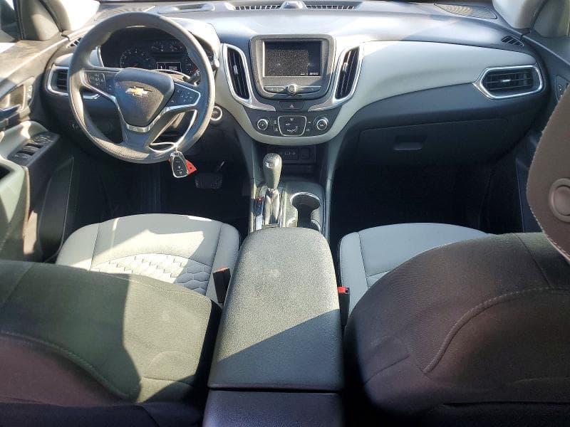 2020 CHEVROLET EQUINOX LS 8