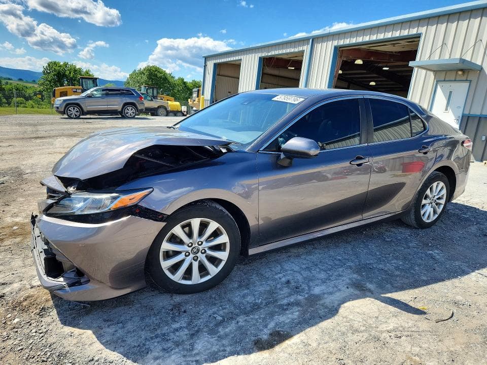 2020 TOYOTA CAMRY LE LE - 1
