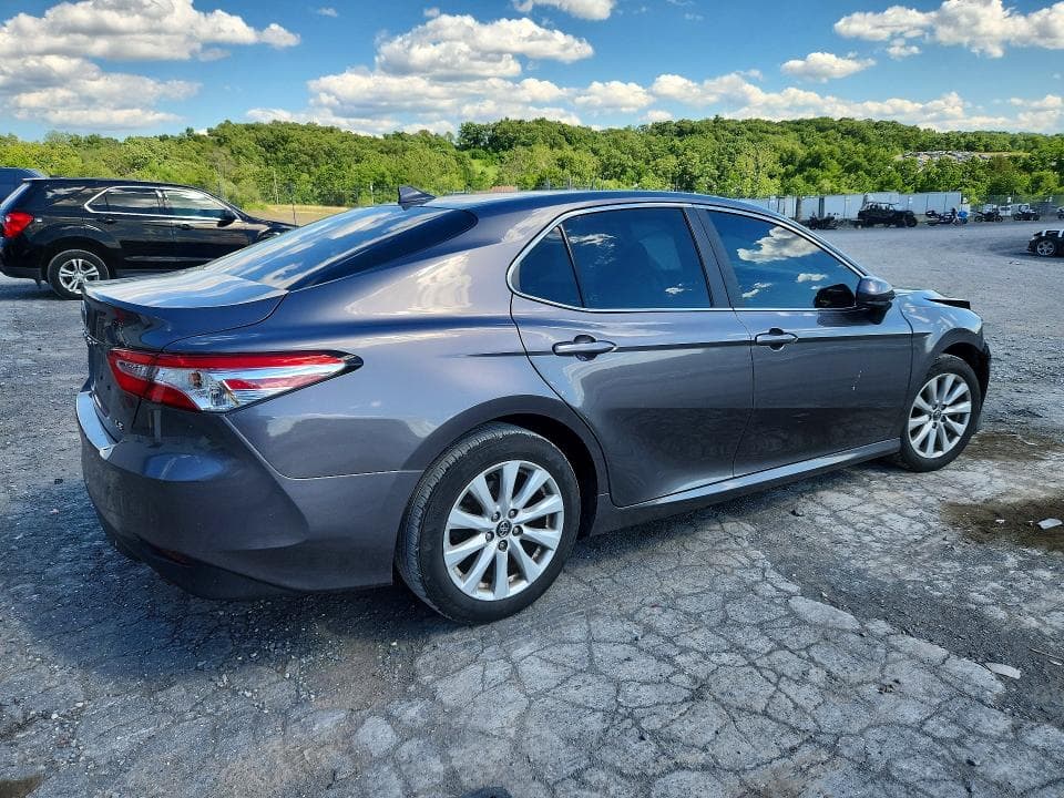 2020 TOYOTA CAMRY LE LE 3