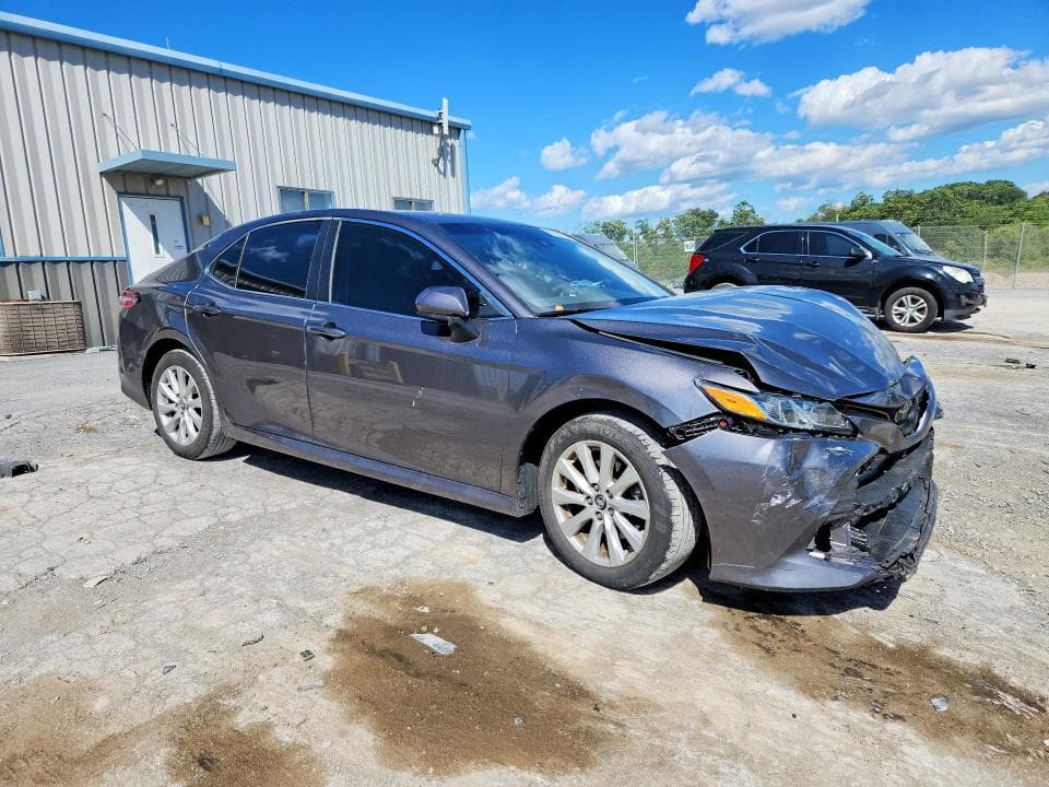 2020 TOYOTA CAMRY LE LE 4