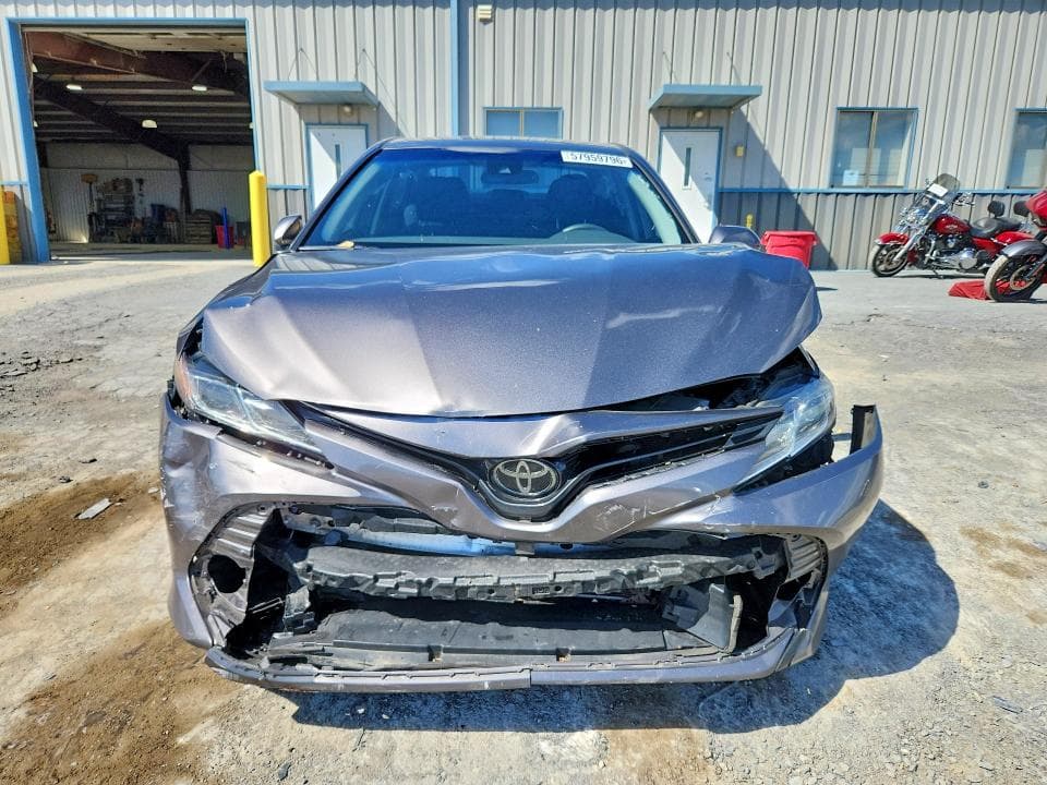 2020 TOYOTA CAMRY LE LE 5