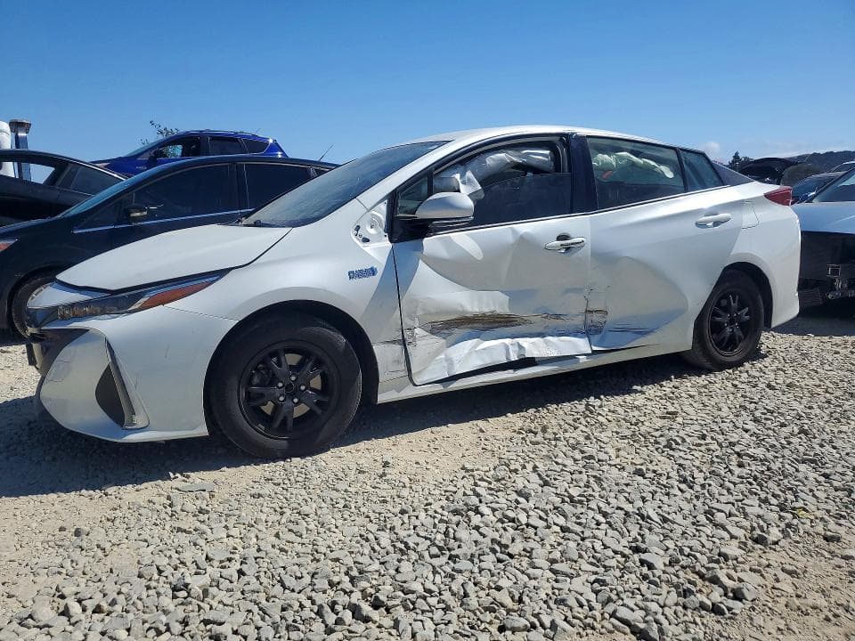 2020 TOYOTA PRIUS PRIME LE - 1