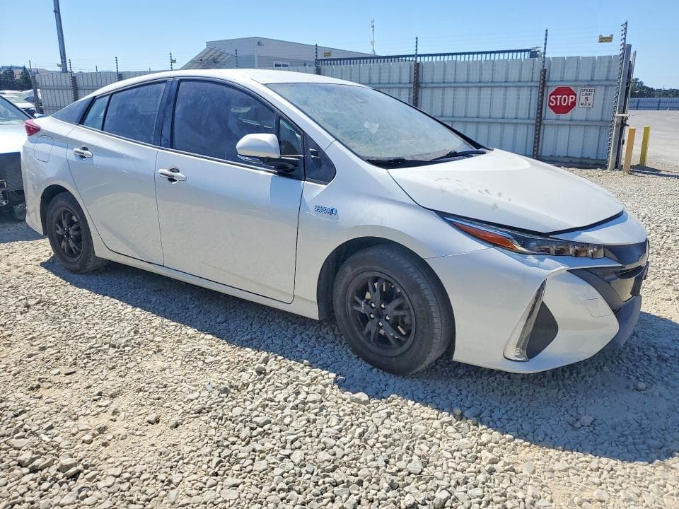 2020 TOYOTA PRIUS PRIME LE 4