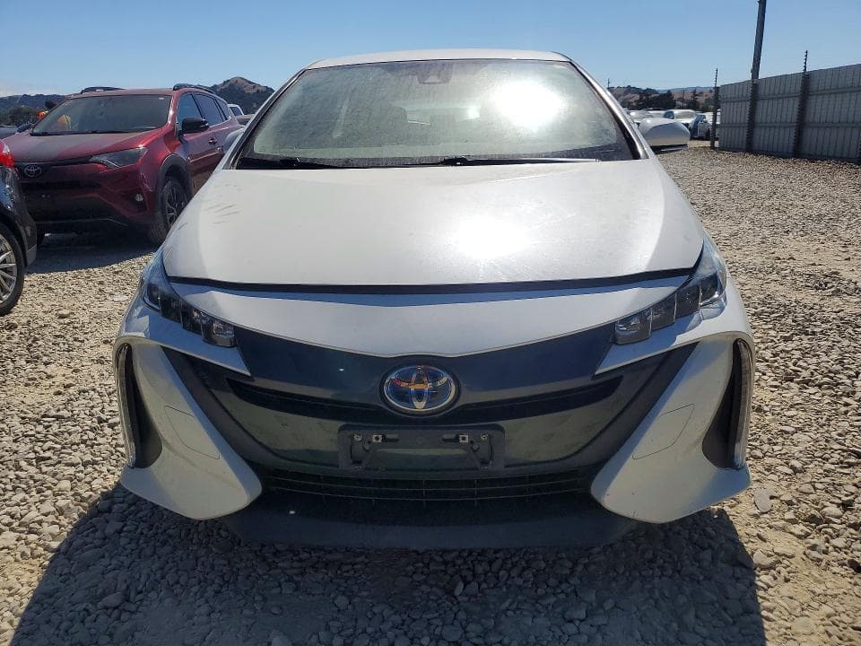 2020 TOYOTA PRIUS PRIME LE 5