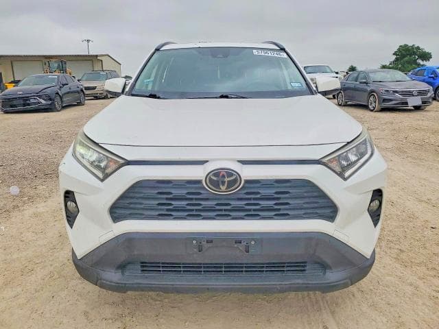 2019 TOYOTA RAV4 XLE XLE 5