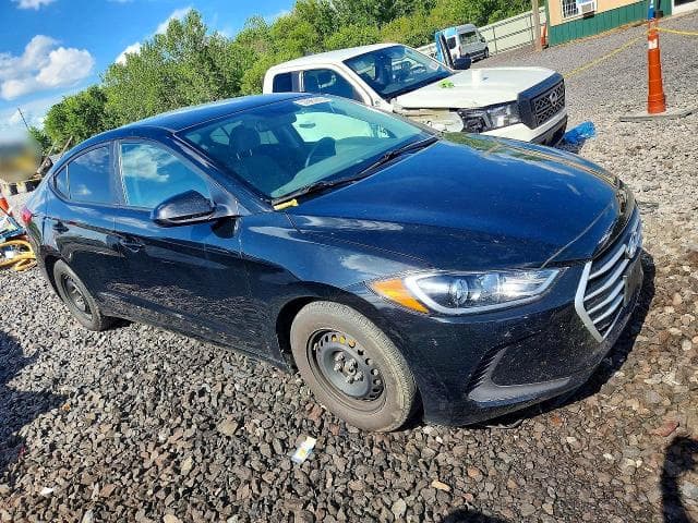 2017 HYUNDAI ELANTRA SE SE 4