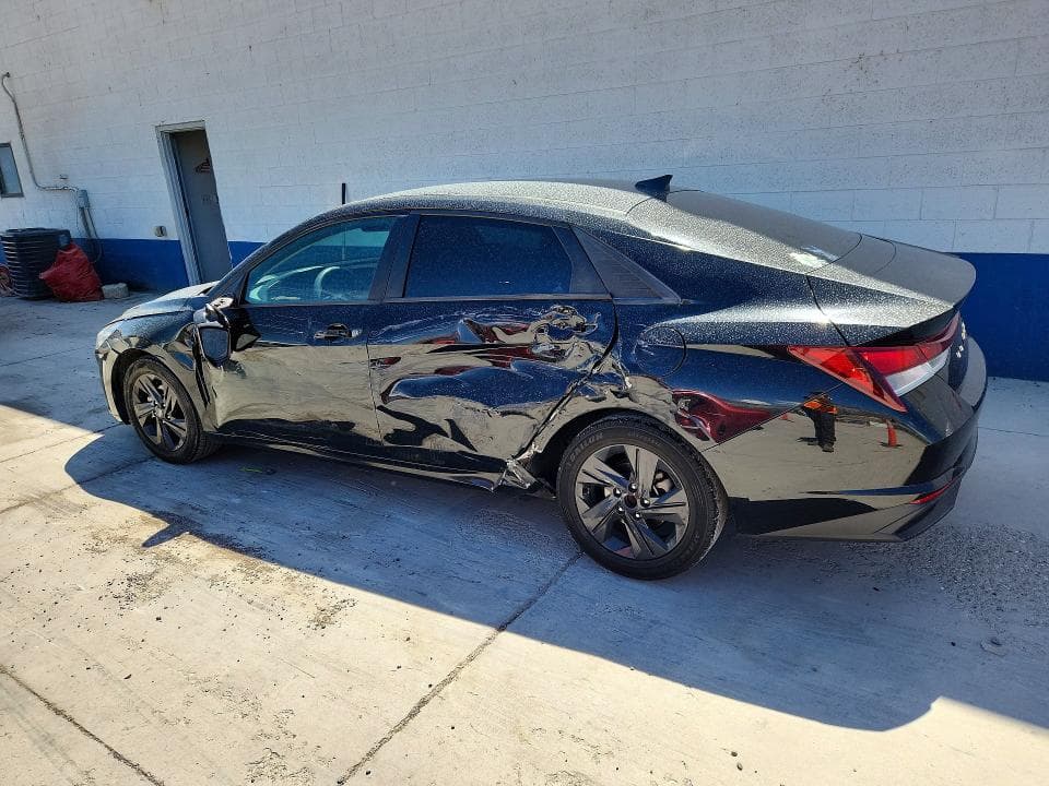 2021 HYUNDAI ELANTRA SEL 2