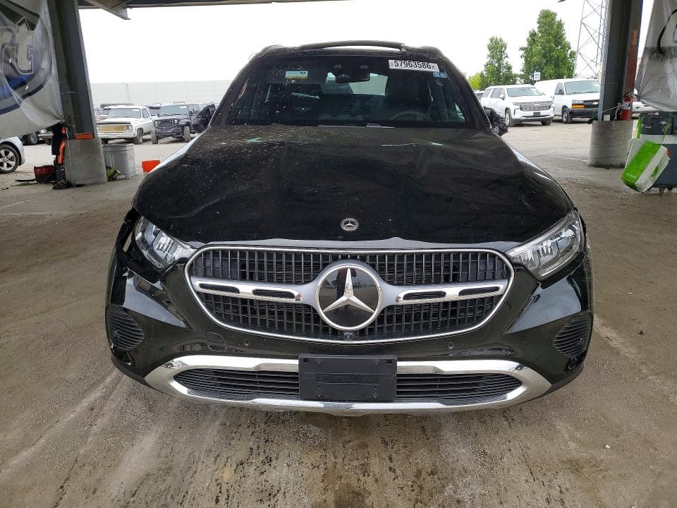 2026 MERCEDES-BENZ GLC 300 4MATIC 5