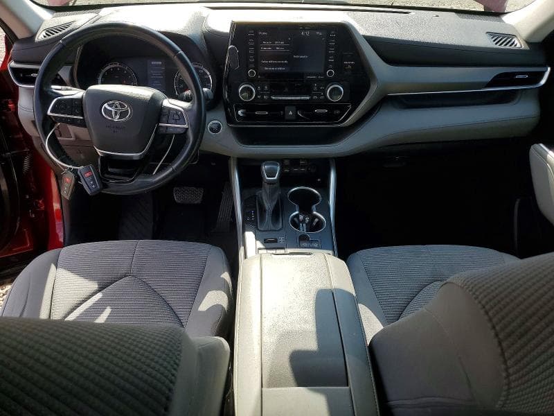 2021 TOYOTA HIGHLANDER LE 8
