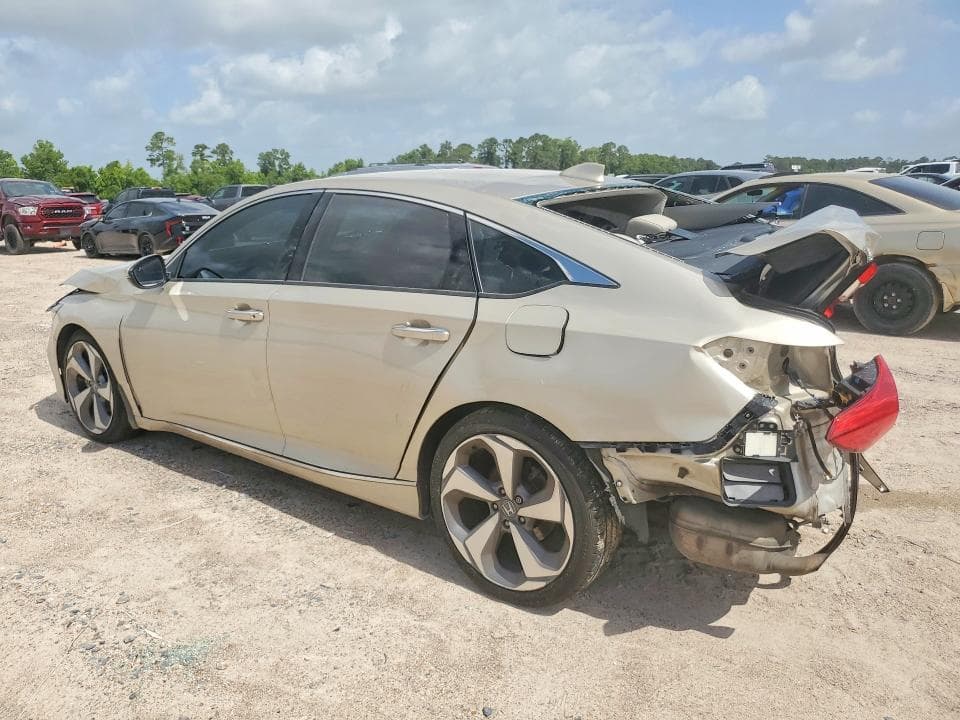 2019 HONDA ACCORD TOURING 2