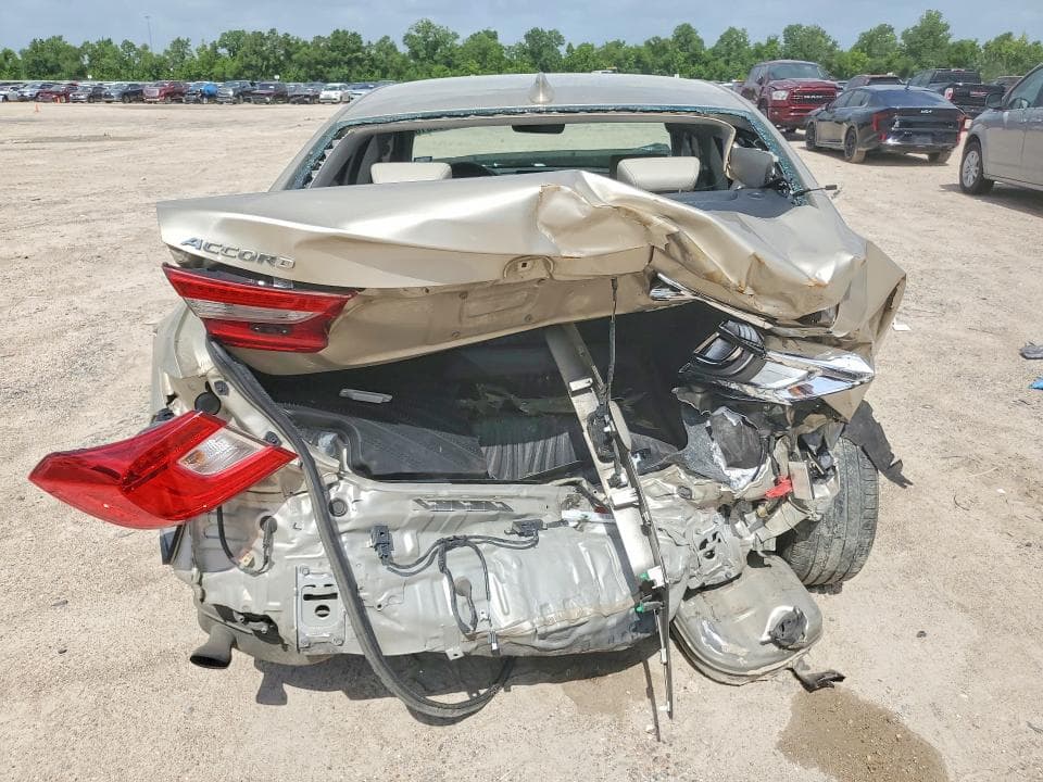 2019 HONDA ACCORD TOURING 6