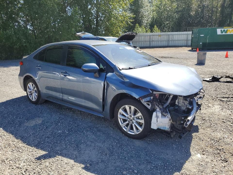 2025 TOYOTA COROLLA LE 4