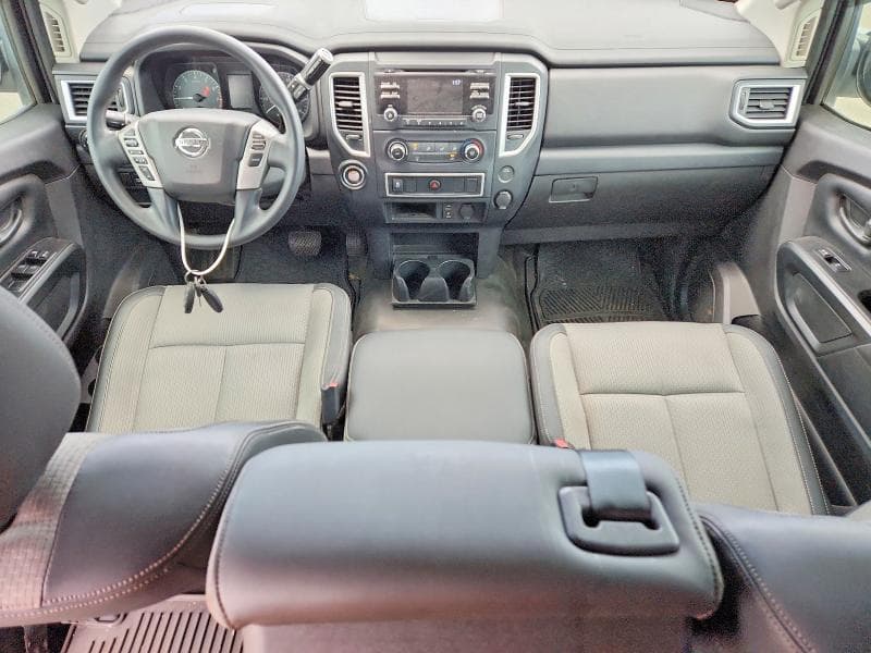 2018 NISSAN TITAN S S 8
