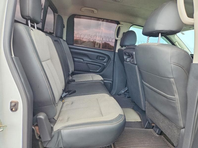2018 NISSAN TITAN S S 10
