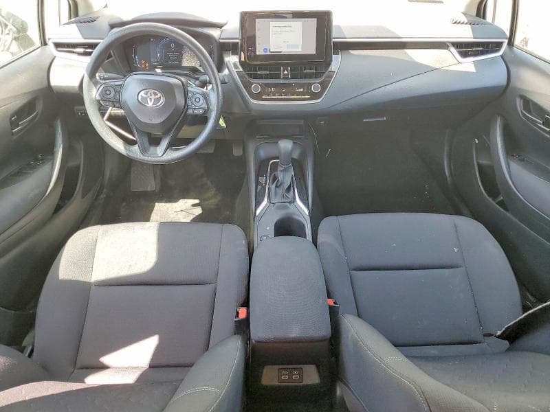 2026 TOYOTA COROLLA LE 8