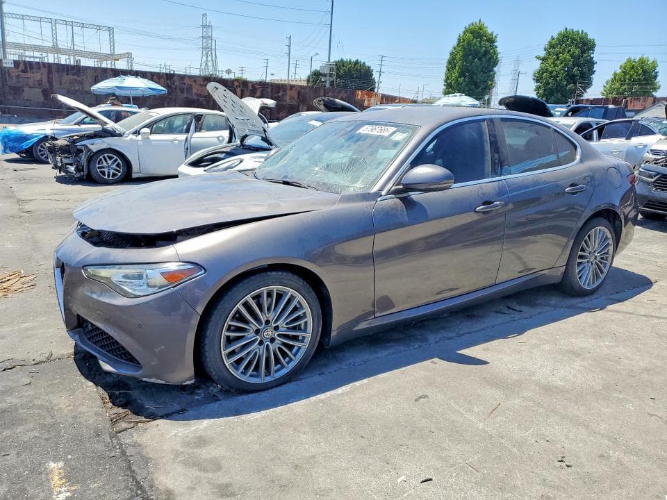 2017 ALFA ROMEO GIULIA TI Q4