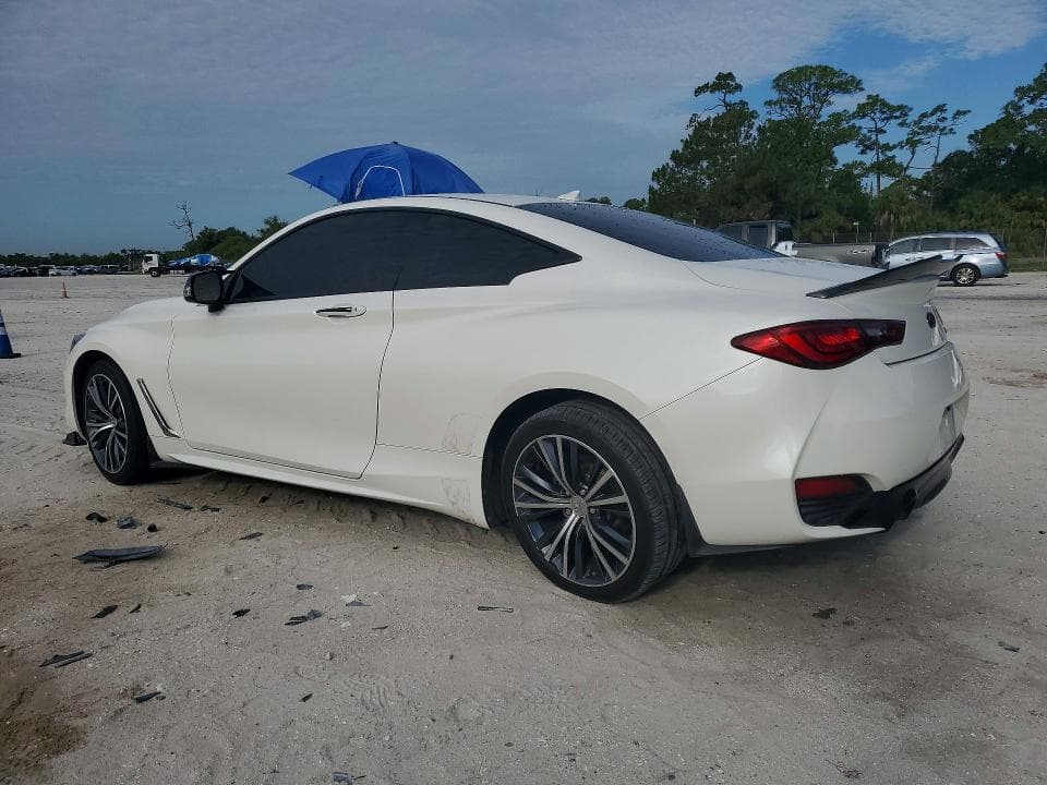 2018 INFINITI Q60 2.0T LUXE 2