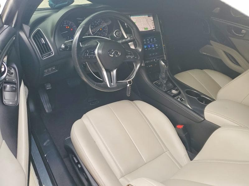 2018 INFINITI Q60 2.0T LUXE 8