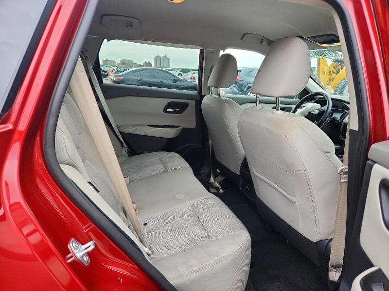 2025 NISSAN ROGUE SV 11
