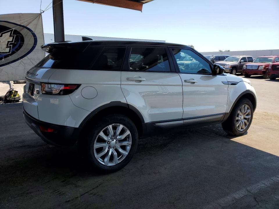 2017 LAND ROVER RANGE ROVER EVOQUE SE 4