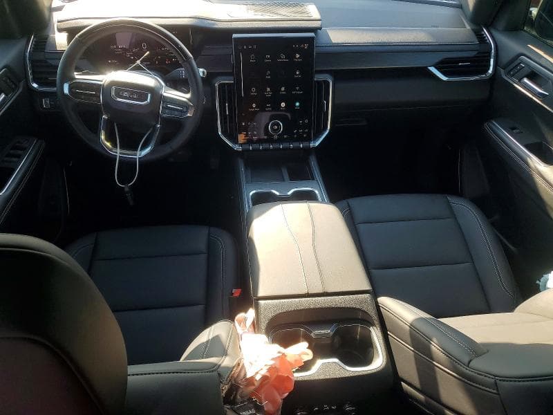 2024 GMC ACADIA UPLEVEL 8
