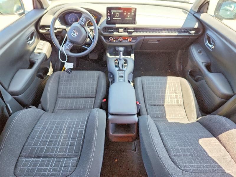 2026 HONDA HR-V LX 8