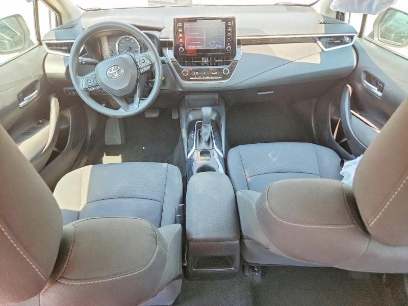 2020 TOYOTA COROLLA LE 8