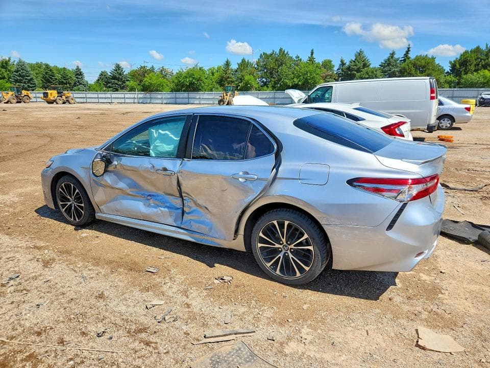 2018 TOYOTA CAMRY SE SE 2