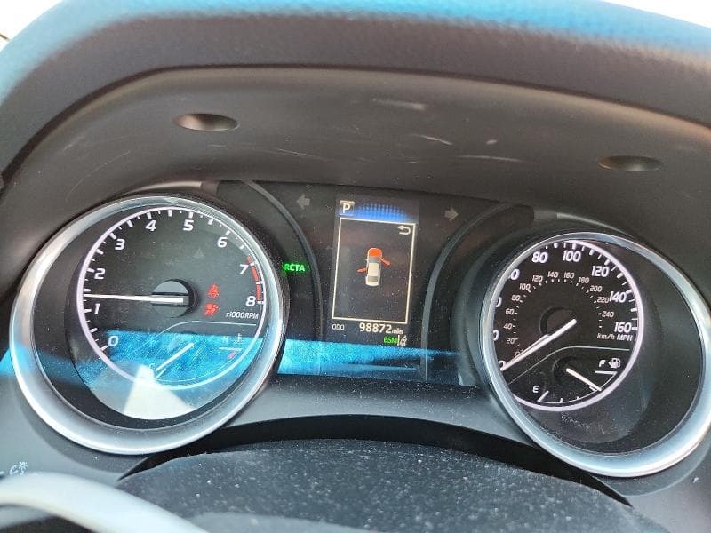 2018 TOYOTA CAMRY SE SE 9